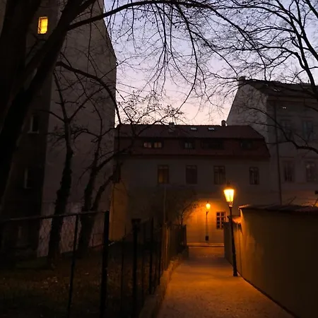 Old Town Basement פראג