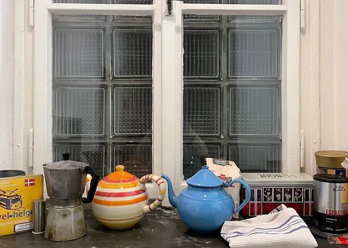 Old Town Basement דירה